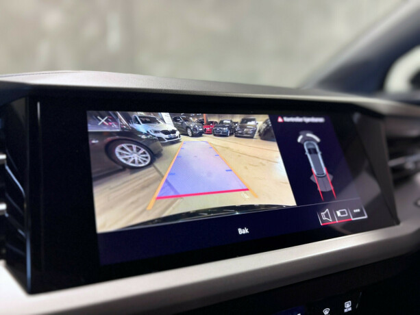 audi-q4-e-tron-elektrisitet-2022-big-9