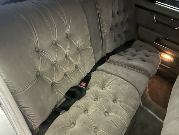 chrysler-andre-bensin-1988-big-40