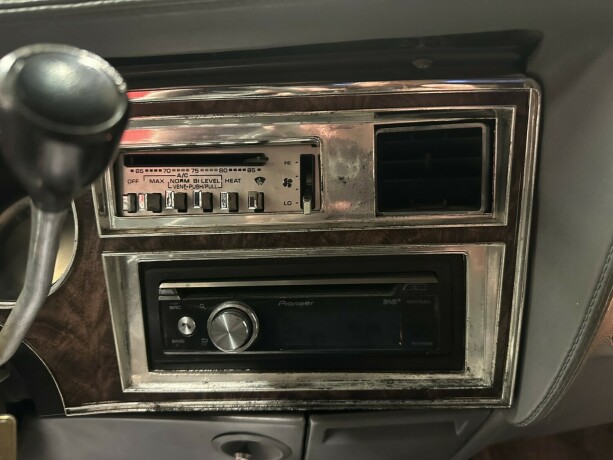 chrysler-andre-bensin-1988-big-31