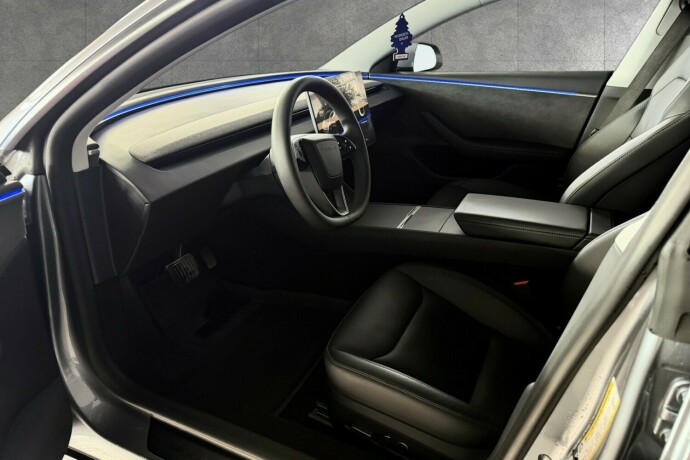 tesla-model-3-elektrisitet-2025-big-9