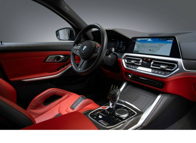 bmw-m3-bensin-2022-big-31