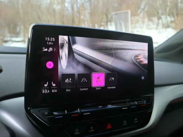 volkswagen-id4-elektrisitet-2021-big-19