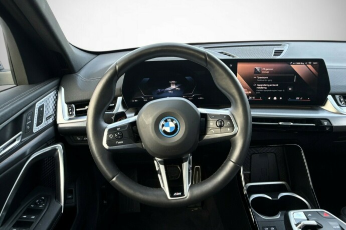 bmw-ix2-elektrisitet-2025-big-48