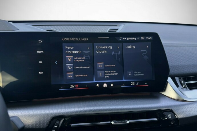 bmw-ix2-elektrisitet-2025-big-32