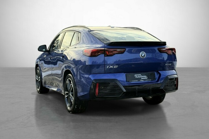 bmw-ix2-elektrisitet-2025-big-11