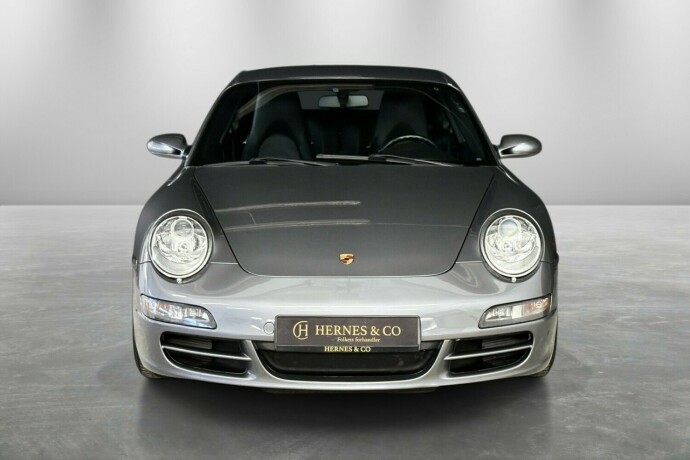 porsche-911-bensin-2006-big-5