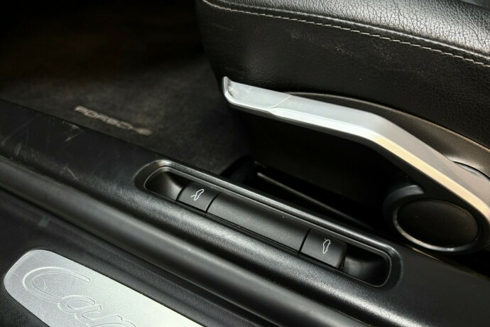 porsche-911-bensin-2006-big-10