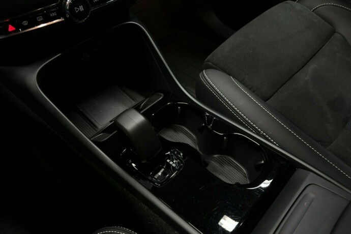 volvo-ex40-elektrisitet-2026-big-32