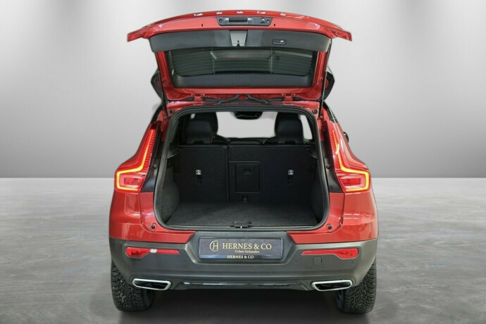 volvo-xc-40-plug-in-petrol-2020-big-12
