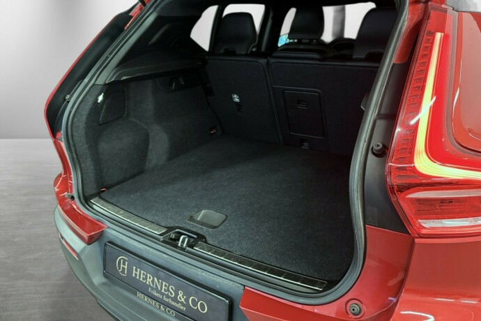 volvo-xc-40-plug-in-petrol-2020-big-13