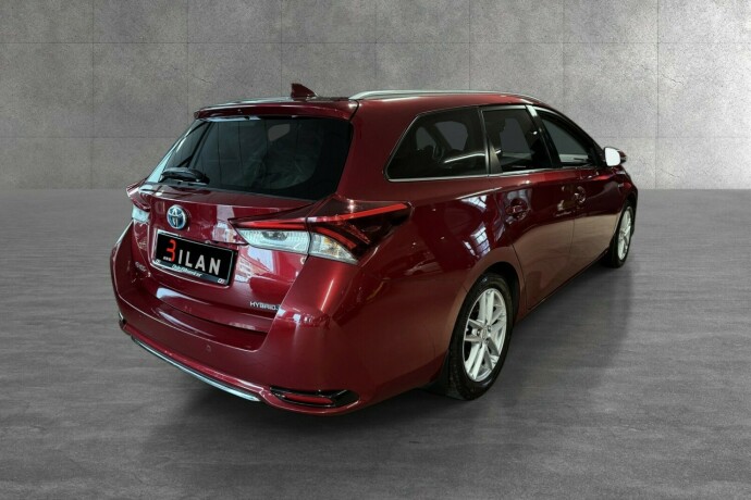 toyota-auris-elektrisitetbensin-2017-big-6