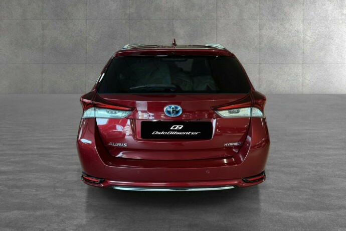 toyota-auris-elektrisitetbensin-2017-big-5