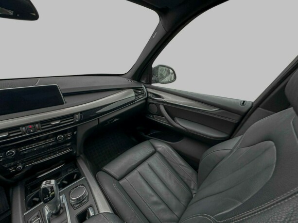 bmw-x5-elektrisitetbensin-2017-big-45