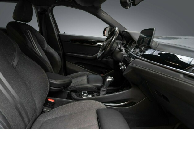 bmw-x2-elektrisitetbensin-2021-big-22