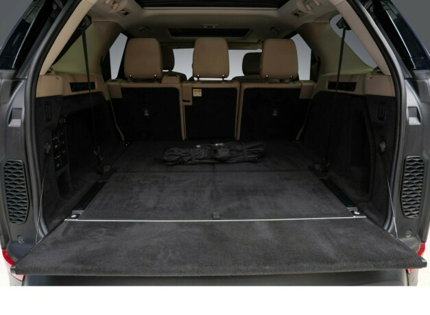 land-rover-discovery-bensin-2017-big-33