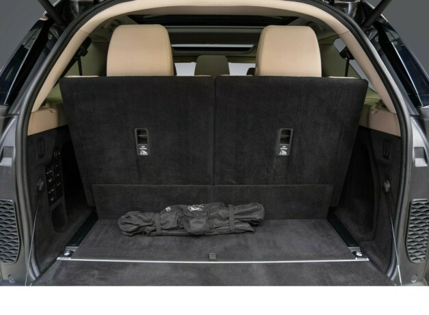 land-rover-discovery-bensin-2017-big-35