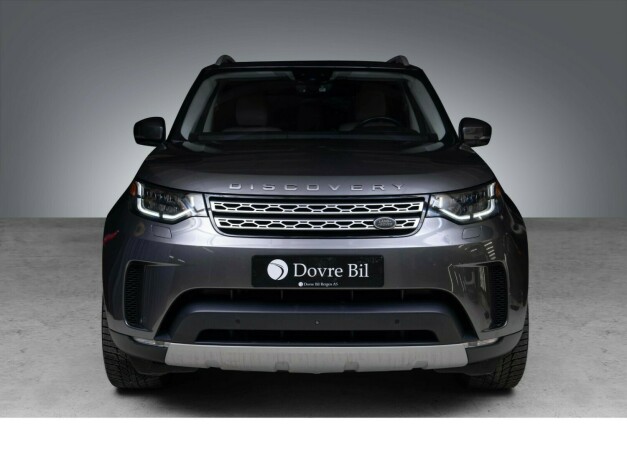land-rover-discovery-bensin-2017-big-4