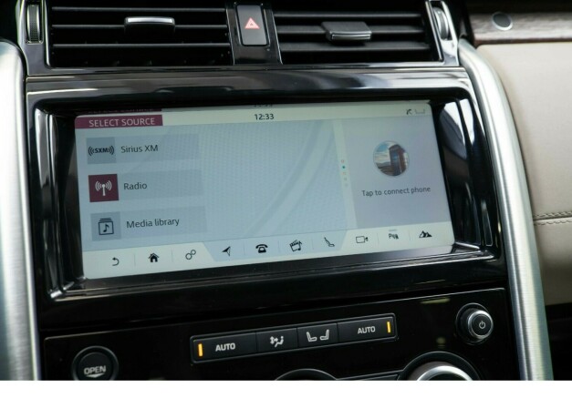 land-rover-discovery-bensin-2017-big-19