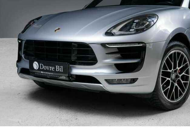 porsche-macan-bensin-2016-big-2