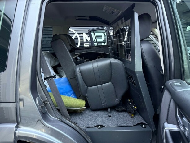 land-rover-discovery-diesel-2016-big-30