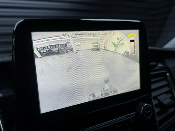 ford-transit-custom-diesel-2018-big-16