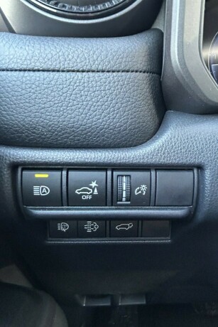 toyota-land-cruiser-diesel-2025-big-5