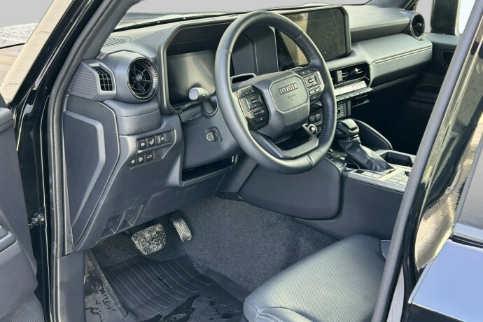 toyota-land-cruiser-diesel-2025-big-12