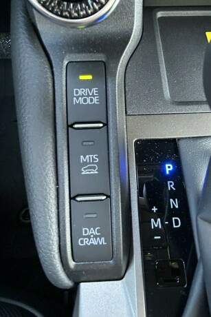 toyota-land-cruiser-diesel-2025-big-6