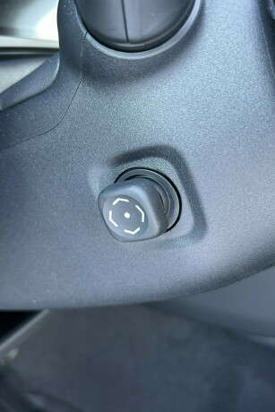 toyota-land-cruiser-diesel-2025-big-10