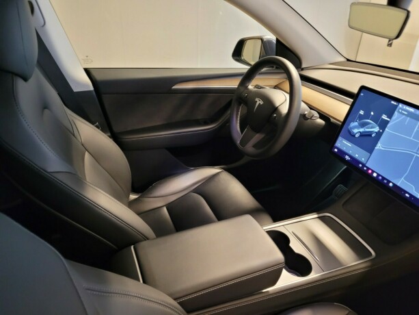 tesla-model-y-elektrisitet-2021-big-15