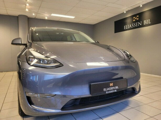 tesla-model-y-elektrisitet-2021-big-9