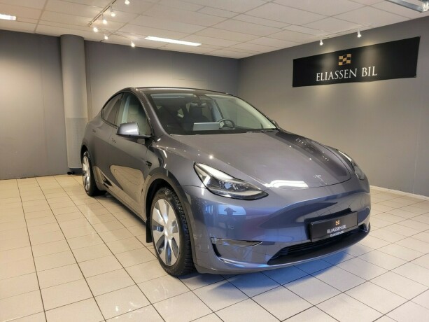 tesla-model-y-elektrisitet-2021-big-10