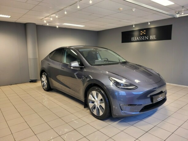 tesla-model-y-elektrisitet-2021-big-11