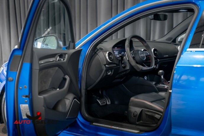 audi-rs3-bensin-2018-big-30