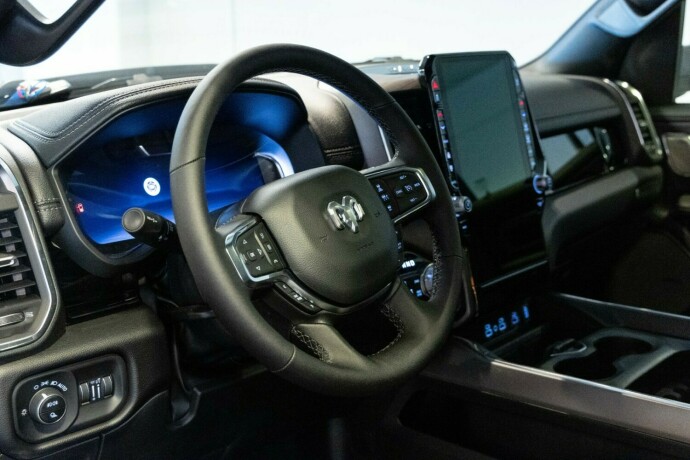 ram-1500-bensin-2025-big-5