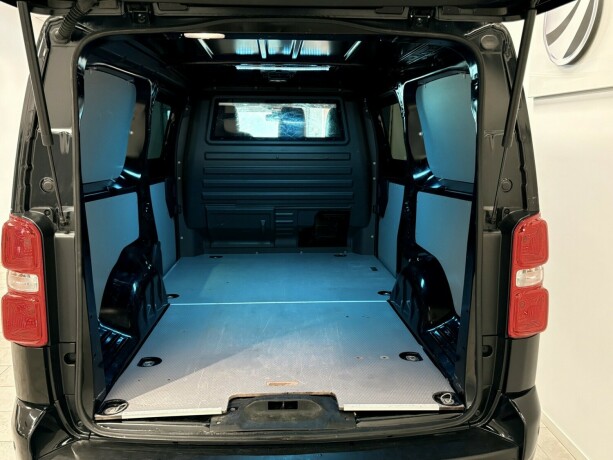 peugeot-expert-diesel-2020-big-19