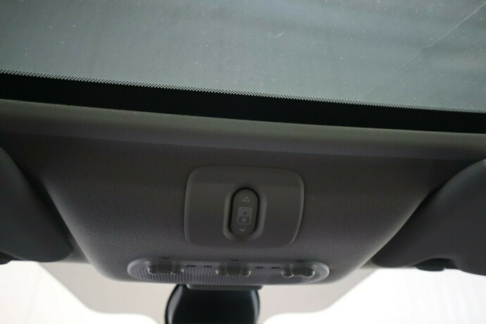 nissan-qashqai-bensin-2013-big-29