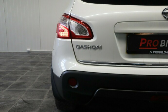 nissan-qashqai-bensin-2013-big-6