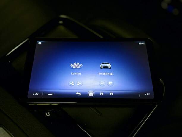 mercedes-benz-eqs450-elektrisitet-2024-big-6