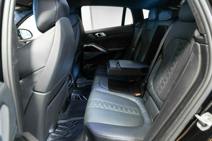 bmw-x6-m-bensin-2021-big-9
