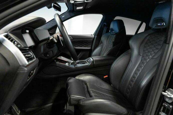 bmw-x6-m-bensin-2021-big-5