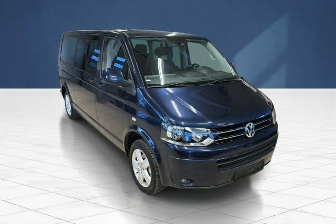 volkswagen-multivan-diesel-2011-big-0