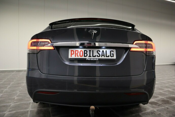 tesla-model-x-elektrisitet-2018-big-9