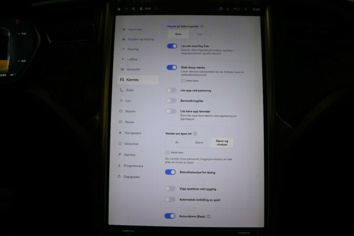 tesla-model-x-elektrisitet-2018-big-44