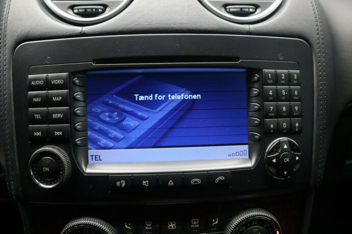 mercedes-benz-gl-diesel-2008-big-26