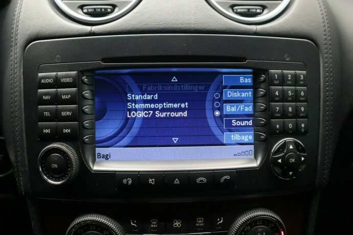 mercedes-benz-gl-diesel-2008-big-28