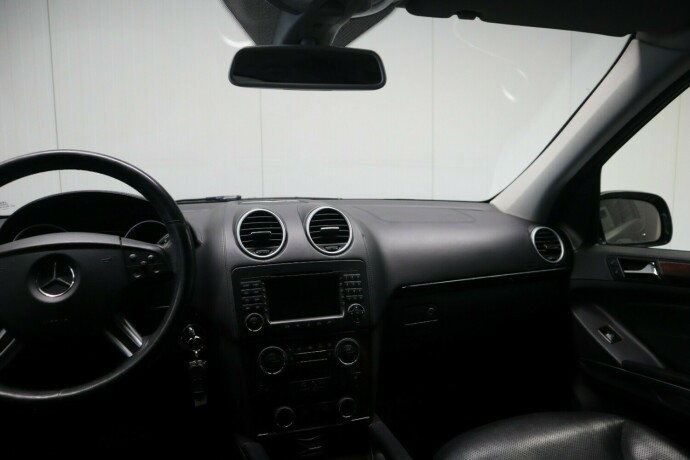 mercedes-benz-gl-diesel-2008-big-21