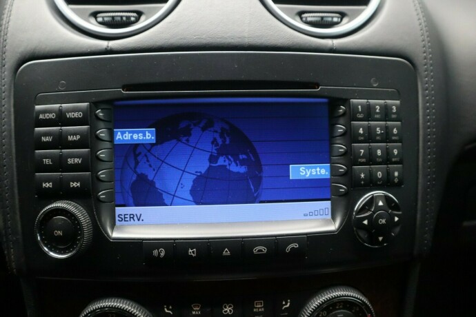 mercedes-benz-gl-diesel-2008-big-27