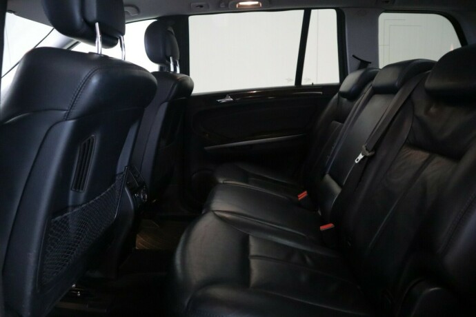 mercedes-benz-gl-diesel-2008-big-13