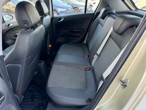 opel-corsa-bensin-2010-big-13